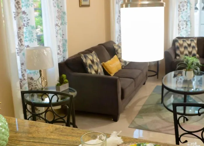 Villa Winter Escape With Seaview - Private Balcony & Fast Wifi